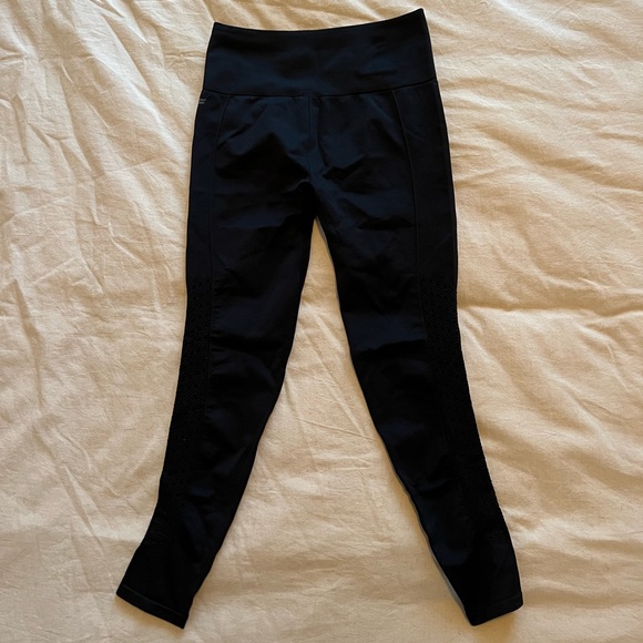 Fabletics High-Waisted Perforated 7/8 Leggings in Black (size S) - Picture 2 of 7
